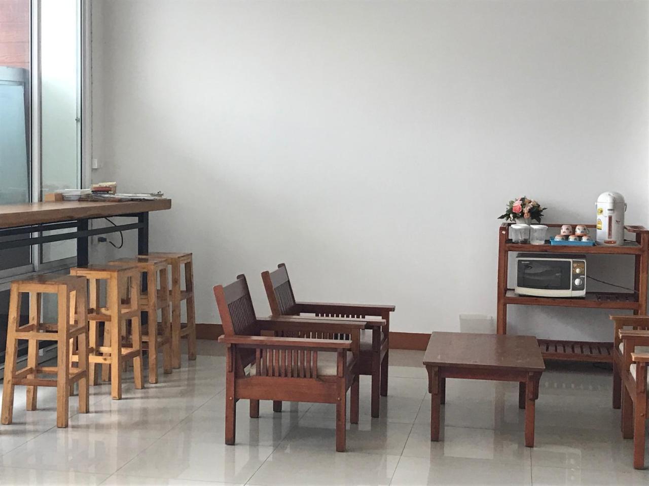 Ud Residence Udon Thani Esterno foto