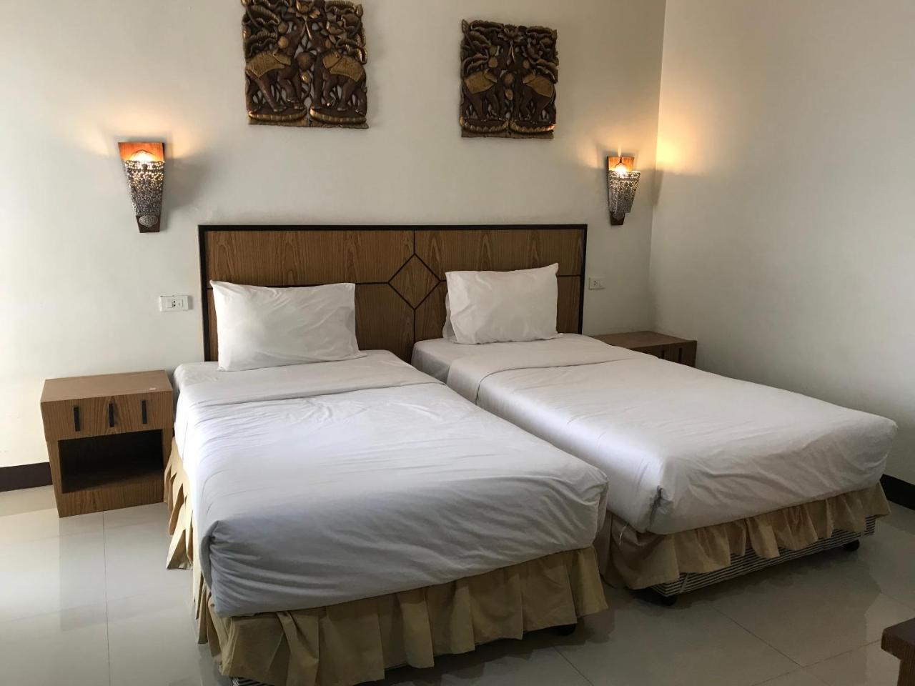 Ud Residence Udon Thani Esterno foto